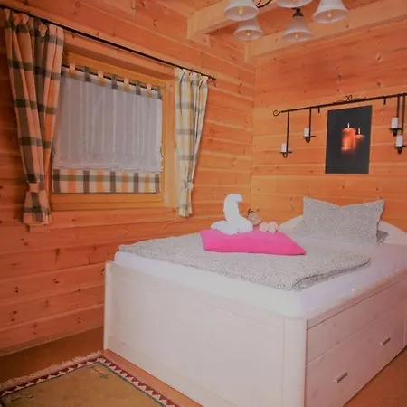 Log Cabin Modern Retreat Holiday home *